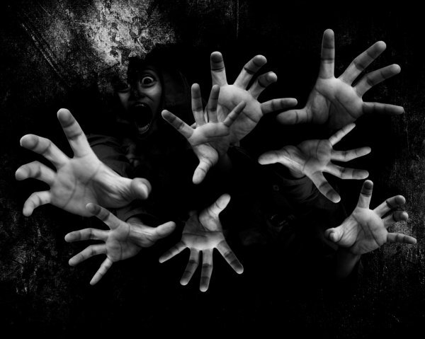 Снять или навести порчу в Москве